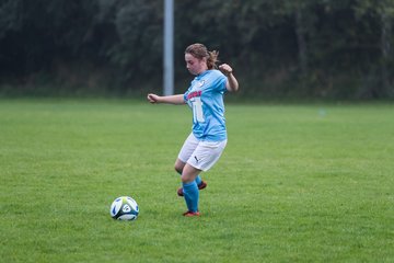 Bild 175 - wBJ TuS Tensfeld - SV Fortuna St. Juergen